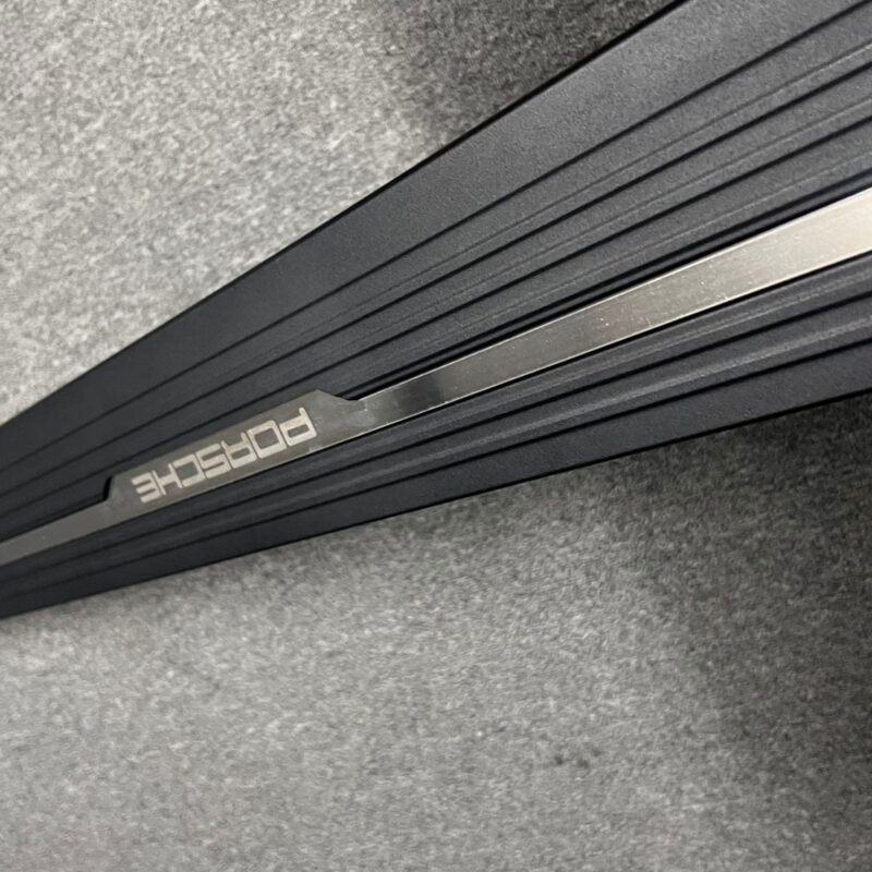 PORSCHE CAYENNE 2018-2022 ELEKTİRİKLİ BASAMAK