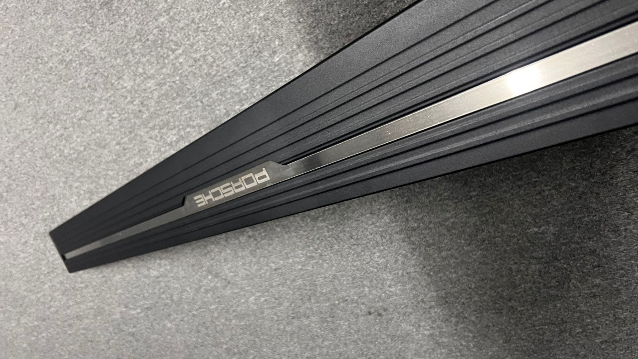 PORSCHE CAYENNE 2018-2022 ELEKTİRİKLİ BASAMAK