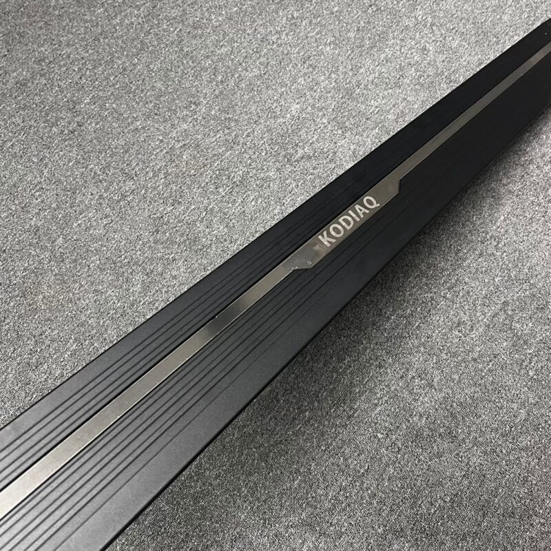 SKODA KODIAQ ELEKTİRİKLİ BASAMAK