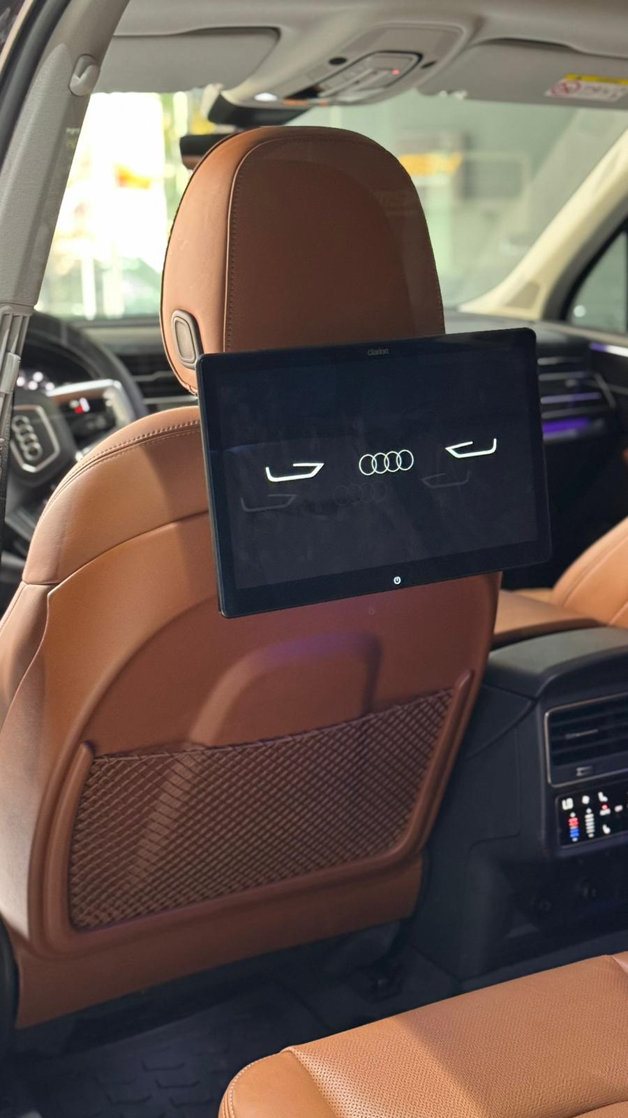 AUDI Q7-Q8 14'' ARKA EĞLENCE PAKETİ AMBİYANS AYDINLATMALI - Görsel 3