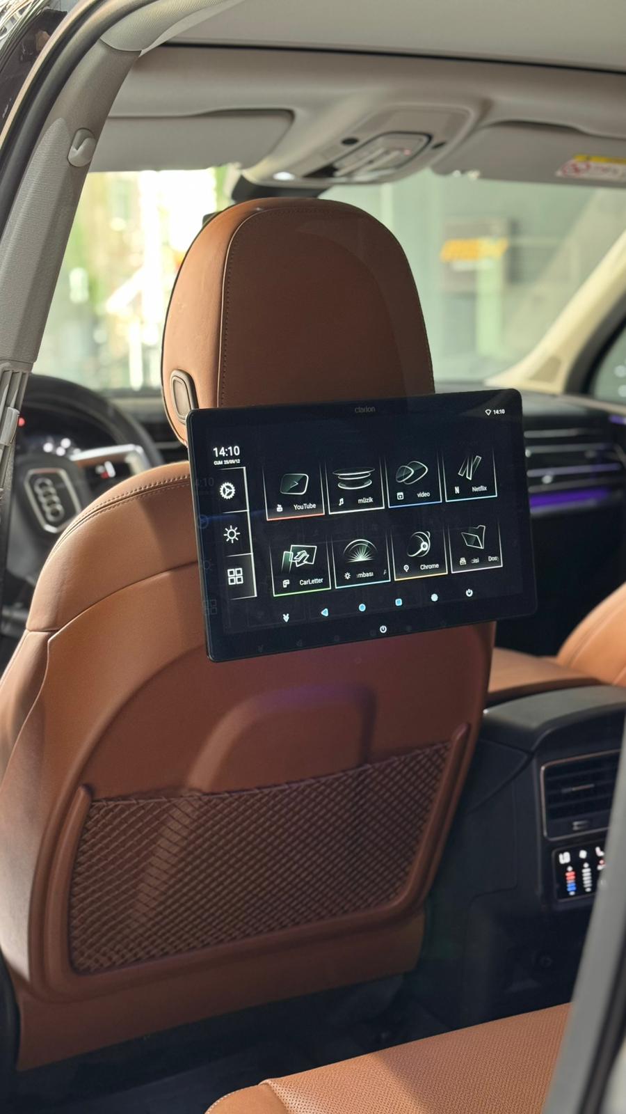 AUDI Q7-Q8 14'' ARKA EĞLENCE PAKETİ AMBİYANS AYDINLATMALI